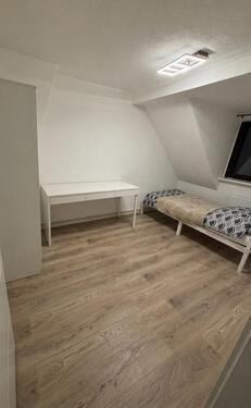 Foto - 500€ warm Neugründung 4 er WG im Waller Wied ab dem 01.05