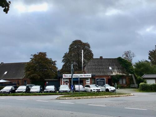 Foto - Gewerbefläche, Handelsfläche mit Ladenlokal im Kreuzungsbereich