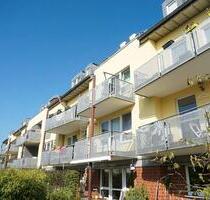 Großzügige 2-Zimmer-Wohnung in ruhiger Lage mit Dachterrasse! - Osnabrück Wüste