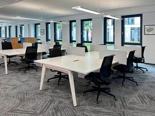 Foto - Coworking-Bereich in HQ HangarOne