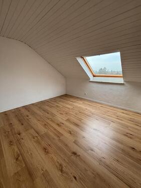 Foto - Dachgeschoßwohnung in Karlsruhe zur Miete