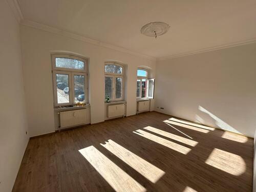 Foto - Wohnung Altbau 1. OG renoviert ruhig 3 Zimmer ab sofort