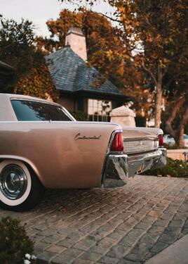 Foto - Oldtimer Stellplatz Parkplatz Einstellplatz