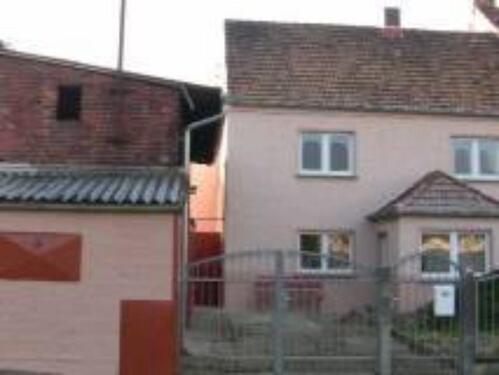 Foto - Doppelhaushälfte mit Gestaltungspotenzial in Großtreben