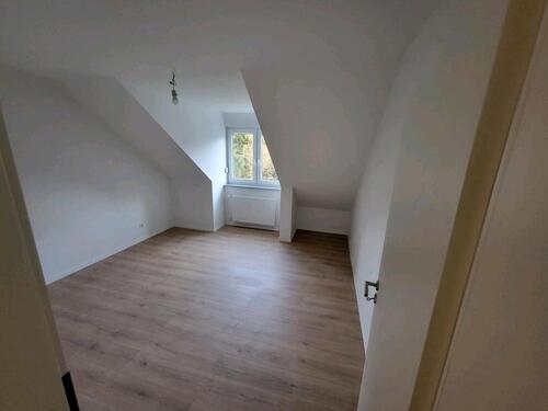 Foto - 2 Zimmer Dachgeschoßwohnung zur Miete in Witten