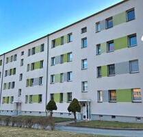 Saniert und möbeliert - schöne 3-Raum-Wohnung in Hohenleuben - Weißendorf