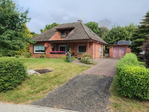 Foto - Von Privat: Teilsaniertes Haus in attraktiver Lage