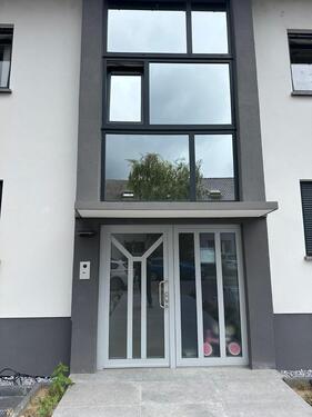 Foto - Moderne 3,5 Zimmer Wohnung mit Balkon in ruhiger Lage