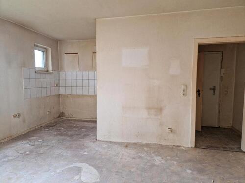 Foto - 590€ Warmmiete: Wohnung zum selbstrenovieren - 2 Zim - 60m2