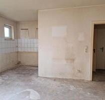 590€ Warmmiete: Wohnung zum selbstrenovieren - 2 Zim - 60m2 - Duisburg Beeck