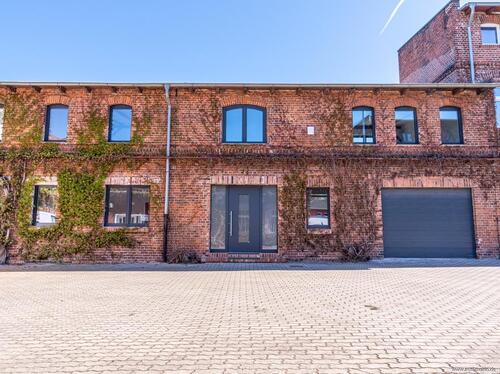 Foto - Modernes Arbeiten mit Loft-Charme - Bürofläche mit Lagermöglichkeit, Stellplätzen und Alarmanlage