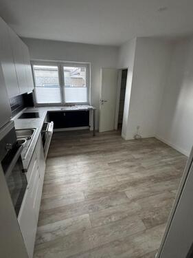 Foto - Wohnung im Industrie-Mischgebiet, Befristet zu vermieten, 150 m2