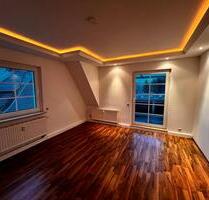 ☀️Schlema: Hell & Hochwertig. 2-R.-W. Balkon *Garage verfüg. - Aue-Bad Schlema