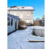 Privatverkauf: Modernisiertes Raumwunder in Top-Lage - Detmold