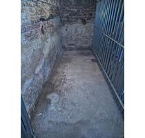 Günstiger Lagerraum im trockenen Keller nahe Bad Segeberg