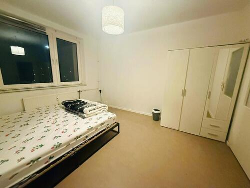 Foto - 1 Zimmer in eine Wohnung - 550,00&nbsp;EUR Kaltmiete, ca.&nbsp; 17,00&nbsp;m&sup2;