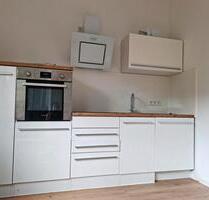 Großzügige 2-Zimmer-Wohnung mit Terrasse - Bremen Neustadt