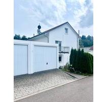 Willkommen im Zuhause ihrer Träume. Freistehendes Haus in GD-West - Schwäbisch Gmünd