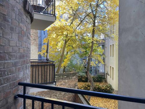 Foto - Individuelle 2,5 Zimmer mit Minibalkon. Kleines Schmuckstück in frisch saniertem Altbau bei der Landesversicherungsanstalt