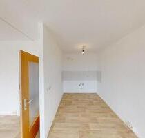 Hier lädt heller Wohn-Essbereich zum Verweilen ein - Chemnitz Hilbersdorf