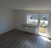 Attraktive 3-Zimmer-Wohnung mit Balkon in ruhiger Lage am WKK - Heide