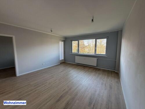 Foto - Kernsanierte 2,5-Zimmer Wohnung mit Einbauküche und Balkon - sofo