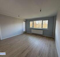 Kernsanierte 2,5-Zimmer Wohnung mit Einbauküche und Balkon - sofo - Berlin Steglitz-Zehlendorf