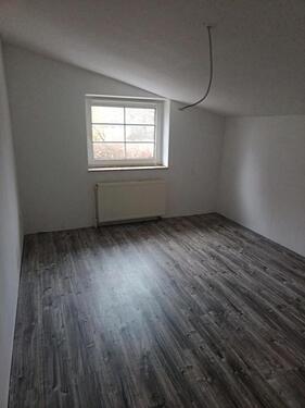 Foto - 3 Zimmer Dachgeschoßwohnung zur Miete in Wittmar