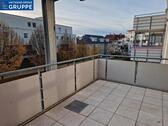 Foto - Moderne 4-Zimmer-Wohnung mit Balkon, Einbauküche, TL-Bad, Aufzug und TG-Stellplatz – ideal für 1–4 Personen!
