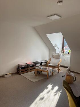 Foto - Dachgeschosswohnung nahe Siemens Campus ab 22.02.2026