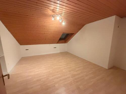 Foto - 2 Zimmer Dachgeschoßwohnung in Renningen