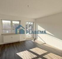 Linderberg 4 Zimmer - Wohnung, Balkon, wird frisch renoviert, neue EBK möglich - Neubrandenburg