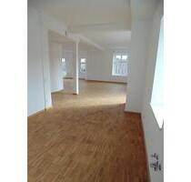 Großzügige 4-Zimmer-Wohnung mit großer Terrasse in zentraler Lage - Donaueschingen