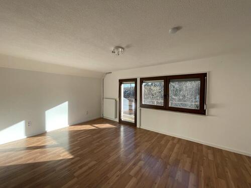 Foto - Nachmieter für eine Wohnug mit 2 Balkone mit Parkplätzen