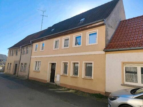 Foto - Einfamilienhaus - 80.000,00&nbsp;EUR Kaufpreis, ca.&nbsp; 129,00&nbsp;m&sup2;
