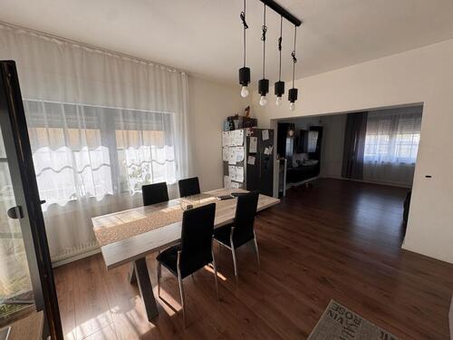 Foto - 12 Zimmer Mehrfamilienhaus, Wohnhaus zum Kaufen in Wadgassen