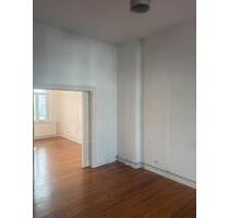 Charmante 2-Zimmer-Altbauwohnung mit Balkon & Wintergarten - Bremen Östliche Vorstadt