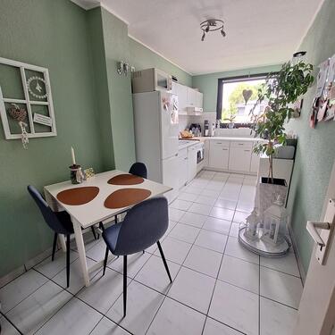 Foto - Möblierte 3-Zimmer Wohnung mit Garage