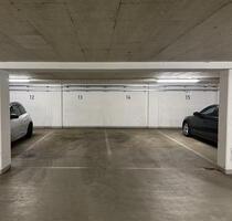 Zentraler Tiefgaragenstellplatz in Altona - Hamburg Altona-Nord