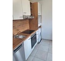 Sanierte Wohnung in Neureut - 870,00 EUR Kaltmiete, in Walzbachtal (PLZ: 75045)