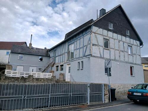 Foto - Wohnhaus mit kfz Werkstatt (Hobby)