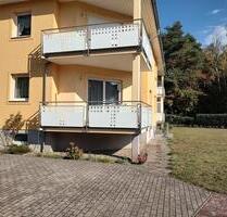 Schöne 3 Zimmer Wohnung im Ländlichen Raum (Fotos ab 15.10.) - Crinitz