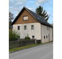 Freistehendes Haus mit Charme, Platz und Zukunft - Schneeberg