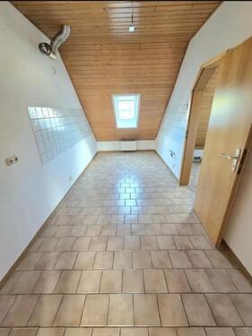 Foto - Dachgeschoßwohnung in Griesheim zur Miete