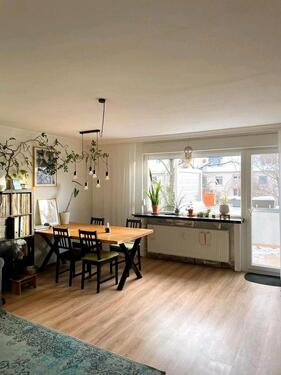 Foto - 3-Zimmer Herrenhausen 80qm mit 25 qm Doppelgarage von Privat