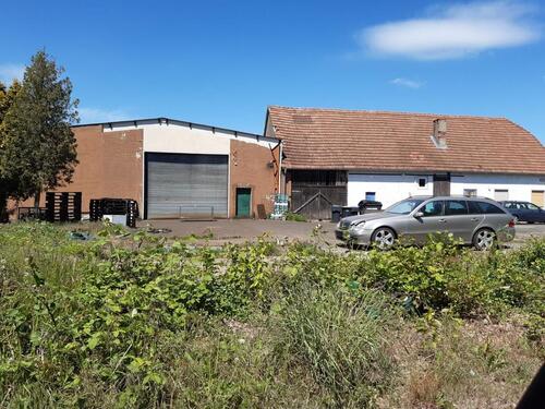 Foto - Gewerbehalle mit Freifläche - vielseitig nutzbar