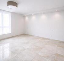 Moderne 2-Zimmer Wohnung mit großer Terrasse in S-Zuffenhausen - Stuttgart