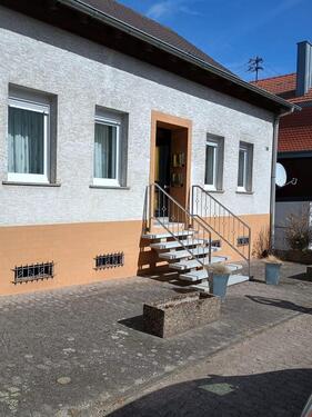 Foto - Maklerfrei. Zweifamilienhaus mit Einliegerwohnung