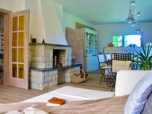 Foto - Nachmieter für: Einfamilienhaus NHG- Garten,Pool,Sauna,Kaminofen