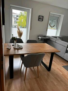 Foto - Zentrale Drei-Zimmer-Wohnung mit Balkon ab 1.1.2025 verfügbar